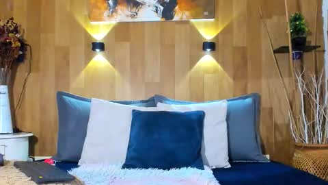 Mariana Angel online show from 11/20/25, 07:02