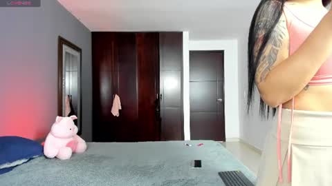 Snapshot of marianaandvalen chatting on 06/23/26, 11:08 MARIANA Y VALENTINA online show from 06/23/26, 11:08