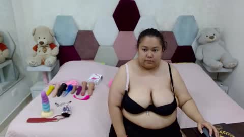 mariana online show from 04/02/26, 02:04