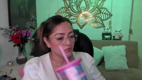 Mariana Lopez online show from 02/07/25, 06:03