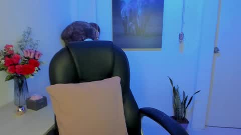 Mariana Lopez online show from 03/02/25, 01:04