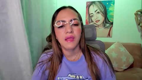 Mariana Lopez online show from 10/10/25, 12:53