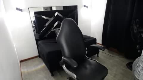 Mariana online show from 03/02/26, 03:09