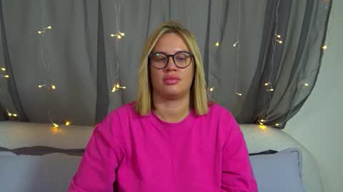 Maria online show from 11/23/25, 06:19