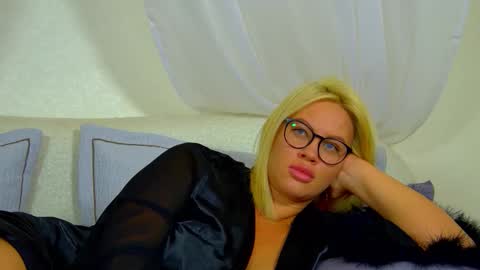 Maria online show from 02/03/26, 02:53