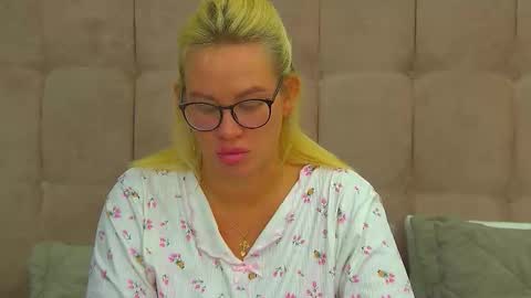 Maria online show from 03/16/26, 06:23