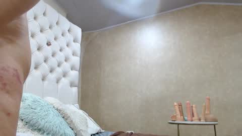 la crespa x online show from 03/05/26, 12:23