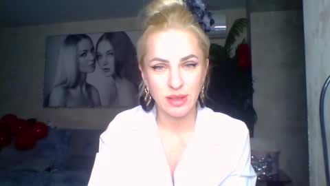Snapshot of marianna1977 chatting on 02/21/25, 11:54 marianna1977 online show from 02/21/25, 11:54