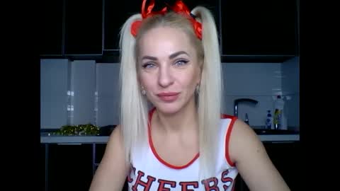 Snapshot of marianna1977 chatting on 03/02/25, 08:50 marianna1977 online show from 03/02/25, 08:50