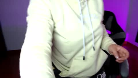 Mariana online show from 10/01/25, 07:31