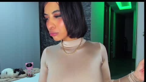 Snapshot of marianne__ chatting on 03/16/26, 08:51 M A R I A N E online show from 03/16/26, 08:51