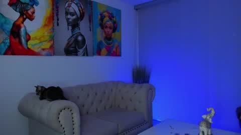 Snapshot of marianne__ chatting on 06/21/26, 06:16 M A R I A N E online show from 06/21/26, 06:16