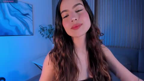 Snapshot of mariannelane1 chatting on 10/05/25, 06:06 Marianne online show from 10/05/25, 06:06