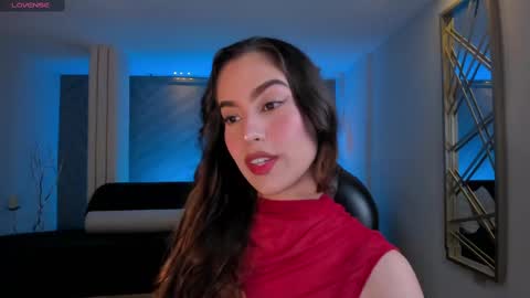 Snapshot of mariannelane1 chatting on 10/08/25, 08:17 Marianne online show from 10/08/25, 08:17