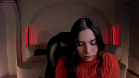 Snapshot of mariannelane1 chatting on 11/27/25, 11:40 Marianne online show from 11/27/25, 11:40