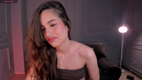 Snapshot of mariannelane1 chatting on 01/15/26, 09:51 Marianne online show from 01/15/26, 09:51