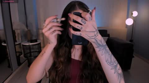 Marianne  online show from 03/05/26, 08:16