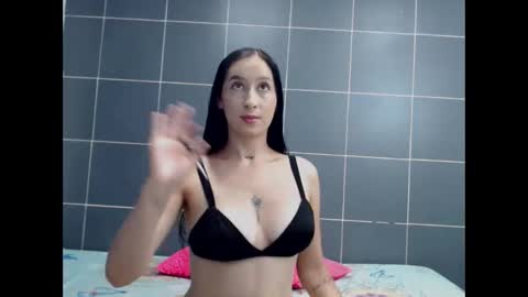 Mariangel online show from 10/29/25, 09:49