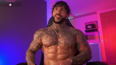 Mariano Costa online show from 10/26/25, 04:40