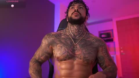 Mariano Costa online show from 12/17/25, 04:29