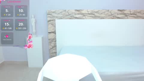 Snapshot of mariatayler1 chatting on 01/10/25, 07:43 mariatayler1 online show from 01/10/25, 07:43