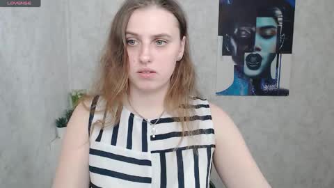 Snapshot of mariatess_ chatting on 04/25/26, 01:41 Mariia online show from 04/25/26, 01:41