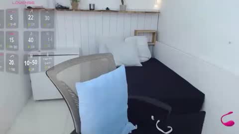 mariavex online show from 11/11/25, 12:21