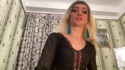 Snapshot of maridekoks chatting on 03/10/25, 04:57 Mari online show from 03/10/25, 04:57