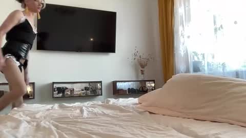 Mari online show from 03/27/26, 07:58