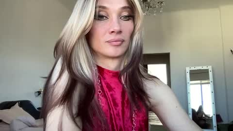 Mari online show from 04/09/26, 07:25