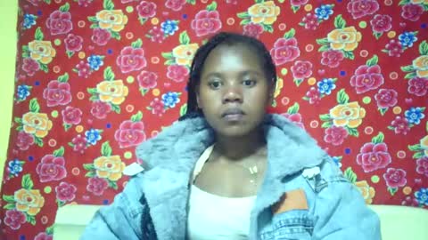 Snapshot of marie599194 chatting on 07/03/26, 04:02 marie599194 online show from 07/03/26, 04:02