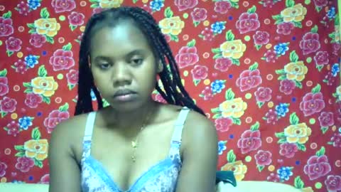 Snapshot of marie599194 chatting on 07/11/26, 04:37 marie599194 online show from 07/11/26, 04:37