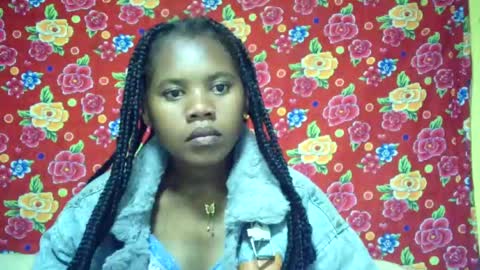Snapshot of marie599194 chatting on 07/11/26, 04:43 marie599194 online show from 07/11/26, 04:43
