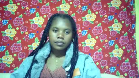 Snapshot of marie599194 chatting on 07/12/26, 04:53 marie599194 online show from 07/12/26, 04:53