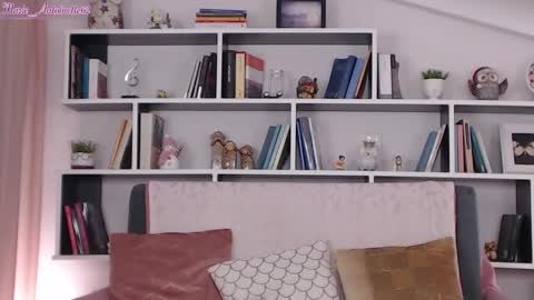 Snapshot of marie_antoinette62 chatting on 12/10/24, 06:28 Maria online show from 12/10/24, 06:28