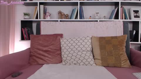 Snapshot of marie_antoinette62 chatting on 12/12/24, 06:10 Maria online show from 12/12/24, 06:10