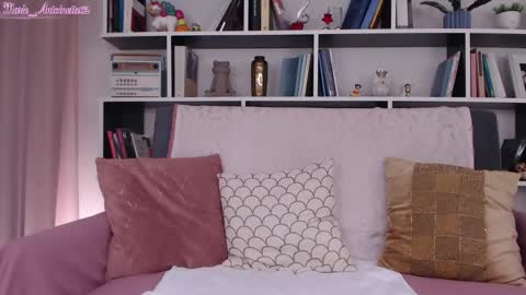 Snapshot of marie_antoinette62 chatting on 10/16/25, 06:14 Maria online show from 10/16/25, 06:14