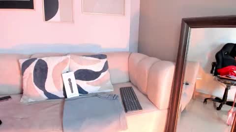 marie_bass online show from 01/07/26, 01:02