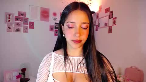 Nicolle online show from 02/05/26, 08:46