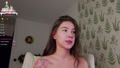 Marie LEAVE YOUR  WITH ME online show from 12/28/24, 05:12