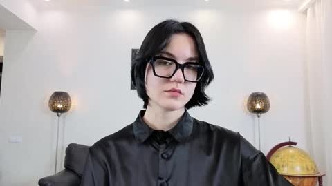 Marie Fitch online show from 12/22/25, 11:35