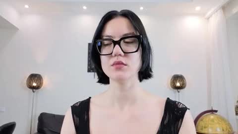 Marie Fitch online show from 01/10/26, 04:14