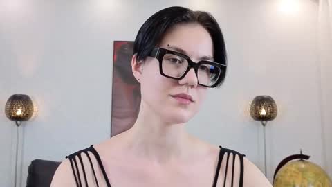 Marie Fitch online show from 03/05/26, 12:17