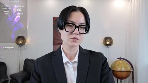 Marie Fitch online show from 05/19/26, 04:08