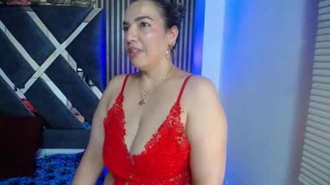 Snapshot of marie_hss chatting on 02/26/25, 08:33 marie_hss online show from 02/26/25, 08:33