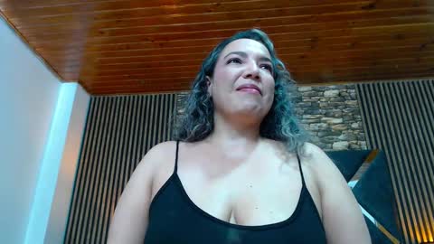 Snapshot of marie_hss chatting on 10/02/25, 08:27 marie_hss online show from 10/02/25, 08:27