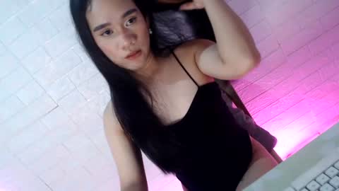 Snapshot of marie_lopez chatting on 06/16/26, 03:36 yourdreamgirl MARIE online show from 06/16/26, 03:36