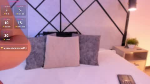 Snapshot of marie_miller_ chatting on 11/08/25, 12:16 M A R I E online show from 11/08/25, 12:16