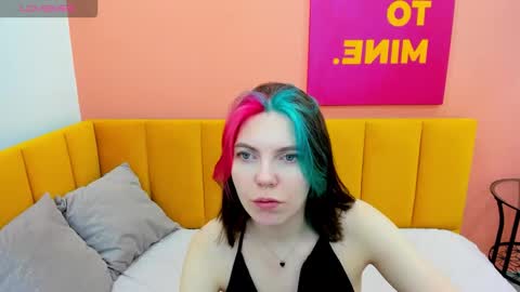 Mary 3 online show from 02/02/26, 01:48