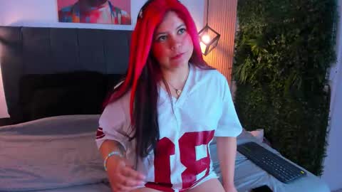 Marie online show from 03/18/26, 03:31